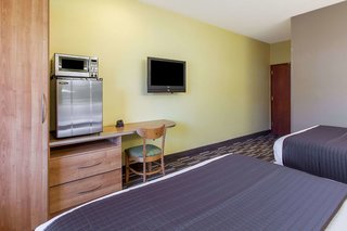Microtel Inn & Suites By Wyndham Johnstown,Johnstown>>Fulton,2 star