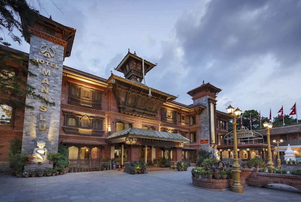 hotel manaslu