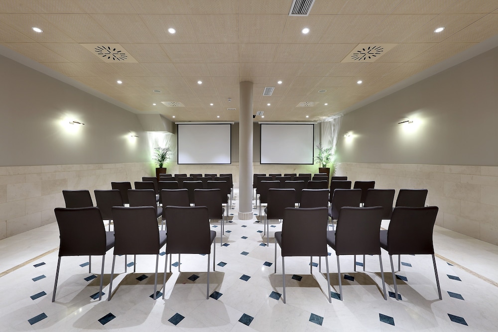 eurostars casa de la lirica