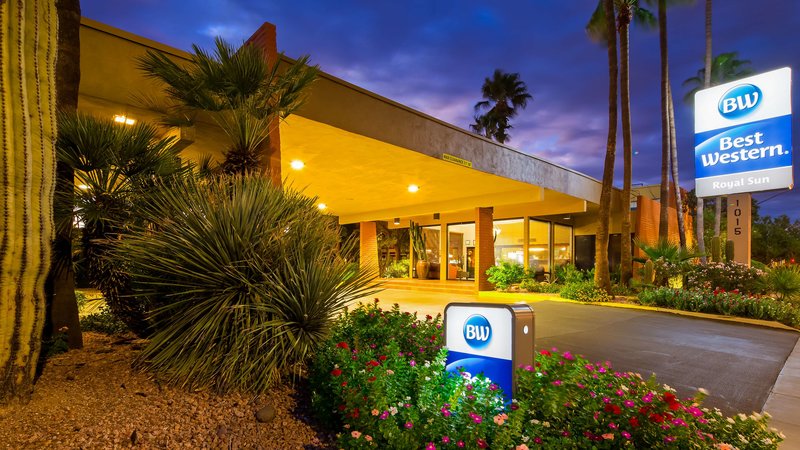 Best Western Royal Sun Inn & Suites