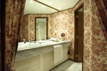 las hayas resort hotel