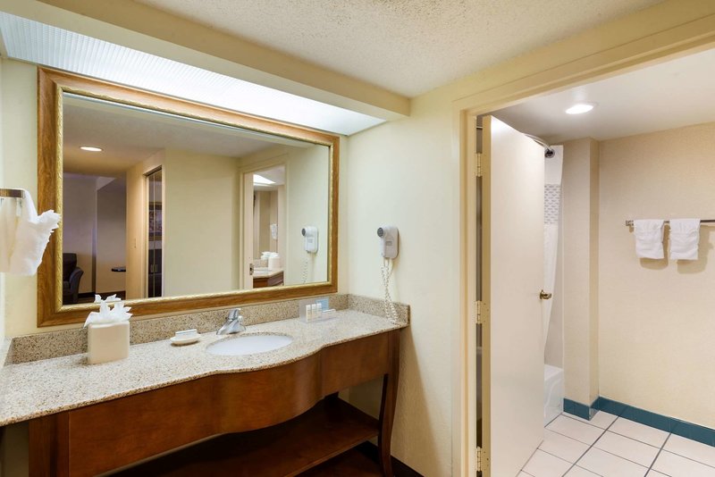 hampton inn and suites venice bayside south sarasota