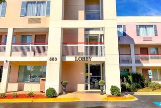 Econo Lodge,Burr Ridge>>Bolingbrook,2 star