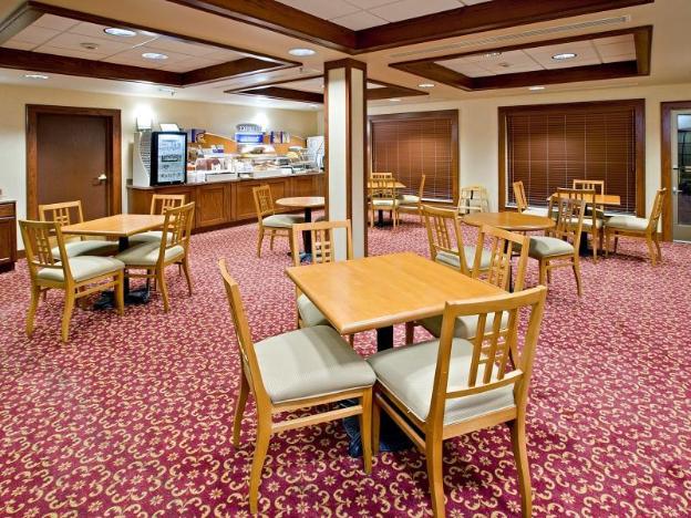holiday inn express hotel and suites greenville by ihg