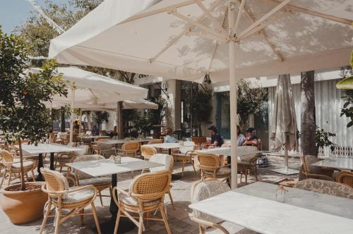 hoposa cultural boutique