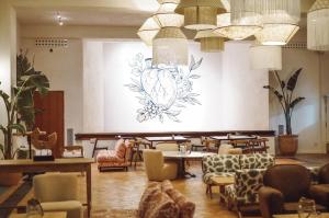 hoposa cultural boutique