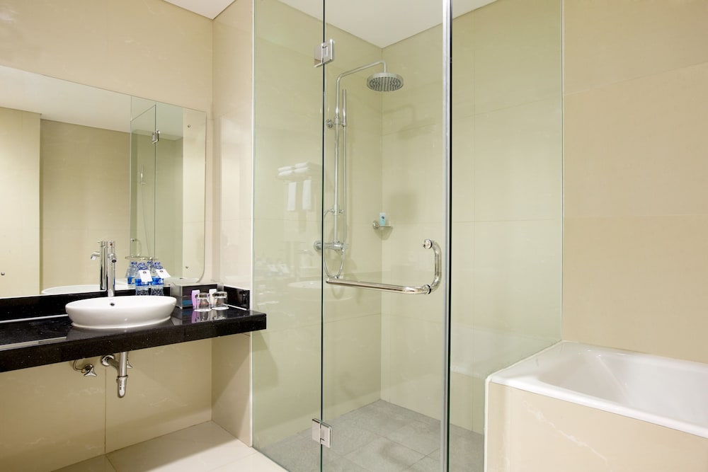 hariston hotel and suites