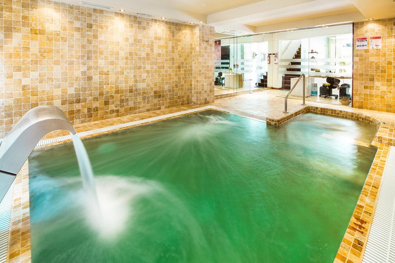 hotel thb felip adults only