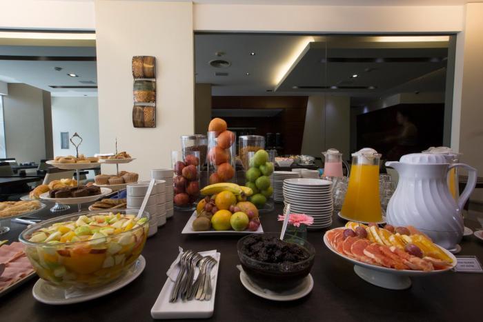 blank hotel recoleta