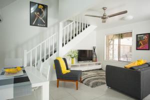 Byron Central Apartments,Hayters Hill>>Byron Bay,4 star