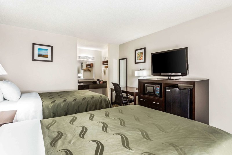 quality inn lancaster