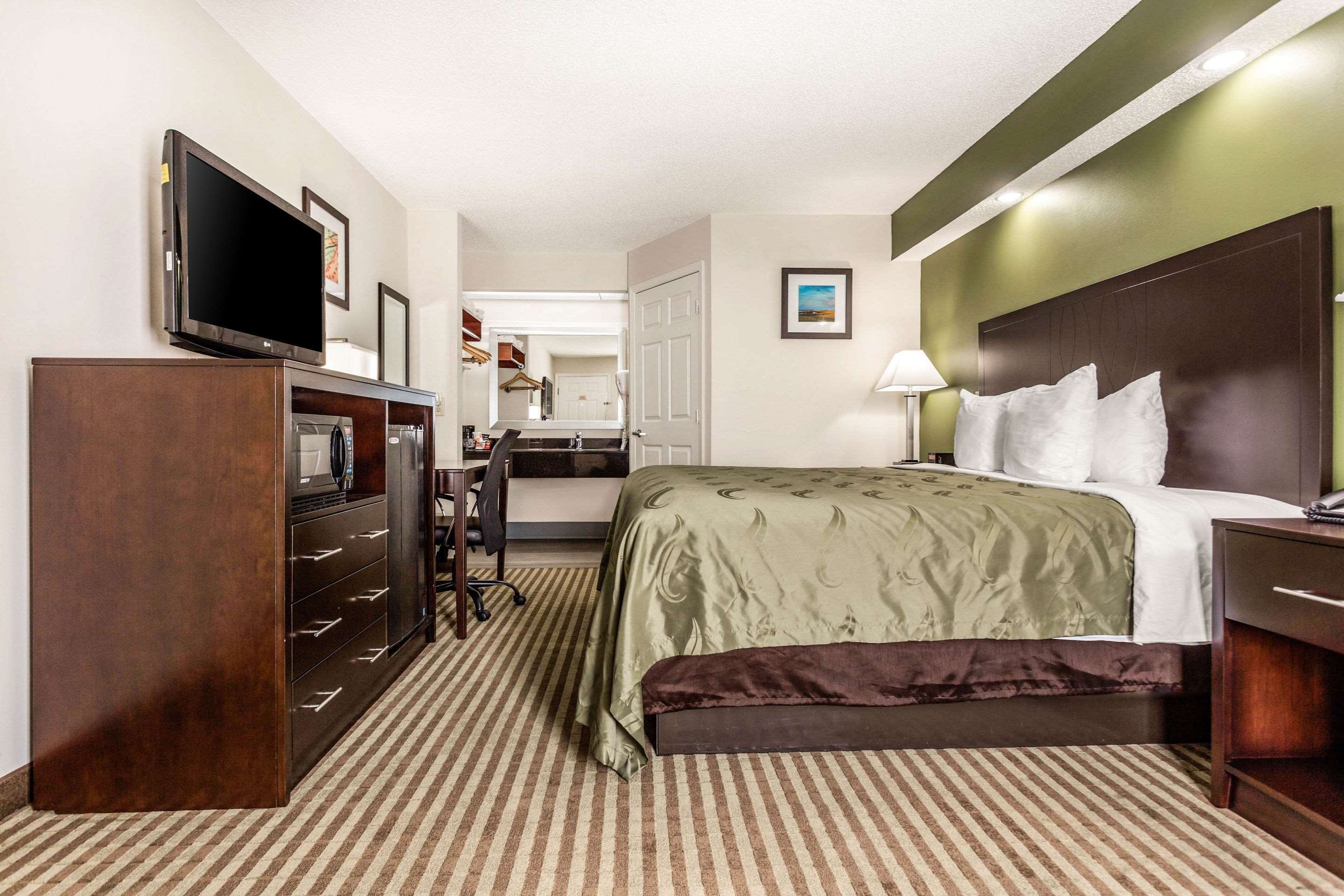 quality inn lancaster