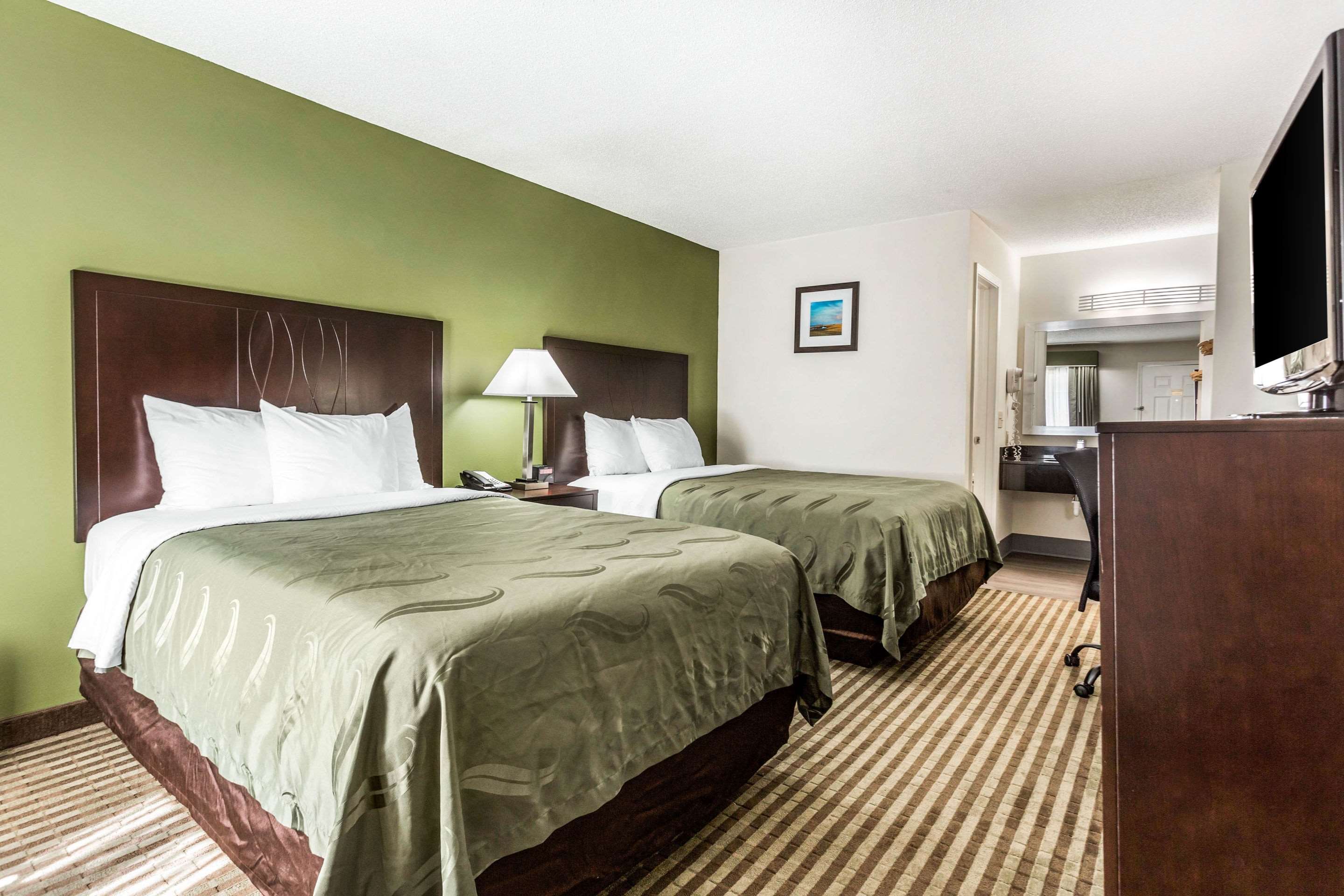 quality inn lancaster