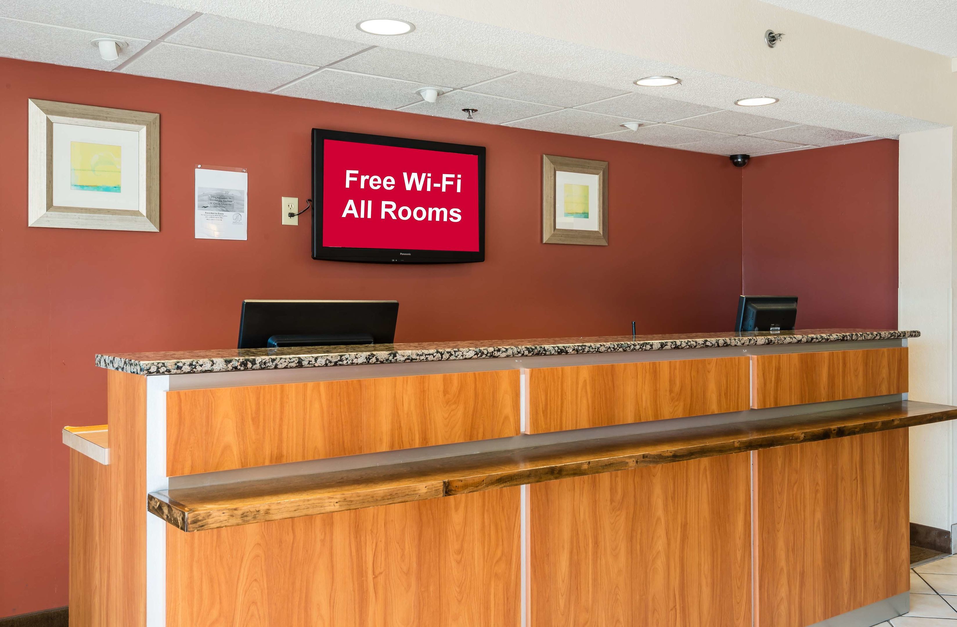 red roof inn laredo