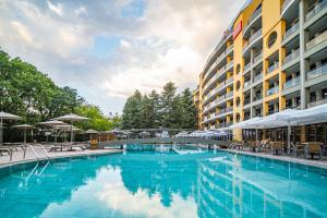 Hvd Viva Club Hotel - Ultra All Inclusive,Near Aladzha Monastery,3 star