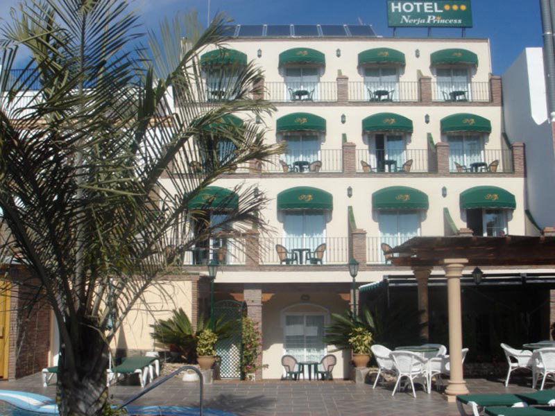 sibarys hotel boutique