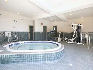 Holiday Inn Victoria Elk Lake By Ihg,Saanich>>British Columbia,4 star