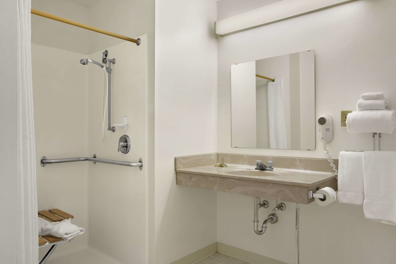 super 8 by wyndham washington