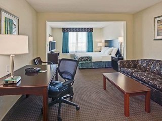 La Quinta Inn & Suites By Wyndham Clearwater South,Florida>>Clearwater,3 star