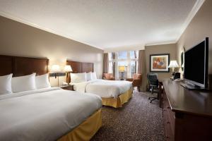 Ramada By Wyndham Cornwall,St Andrews West>>Cornwall,3 star