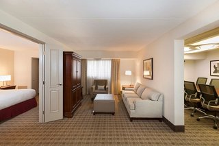 Doubletree Suites By Hilton Nashville Airport,Nashville>>Gallatin,4 star