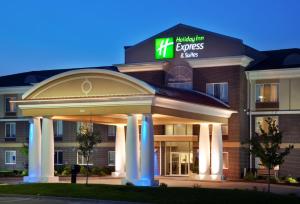 holiday inn express hotel and suites altoona des moines by ihg