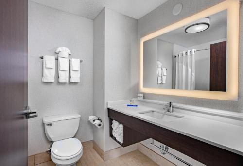 holiday inn express hotel and suites altoona des moines by ihg