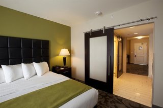Prairie Meadows Casino, Racetrack & Hotel,Des Moines>>Altoona,3 star