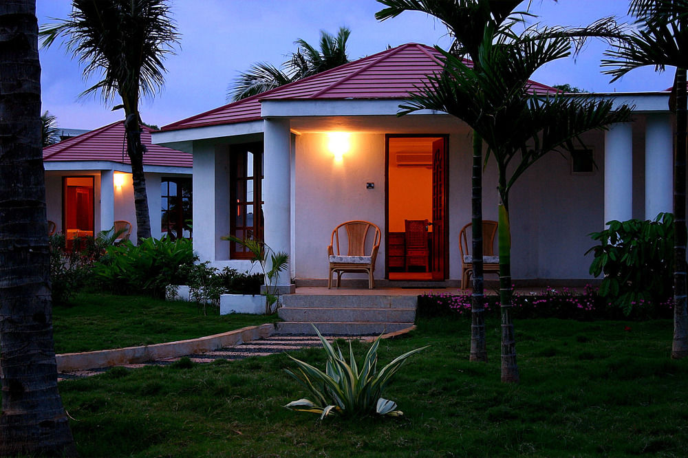 chariot beach resort