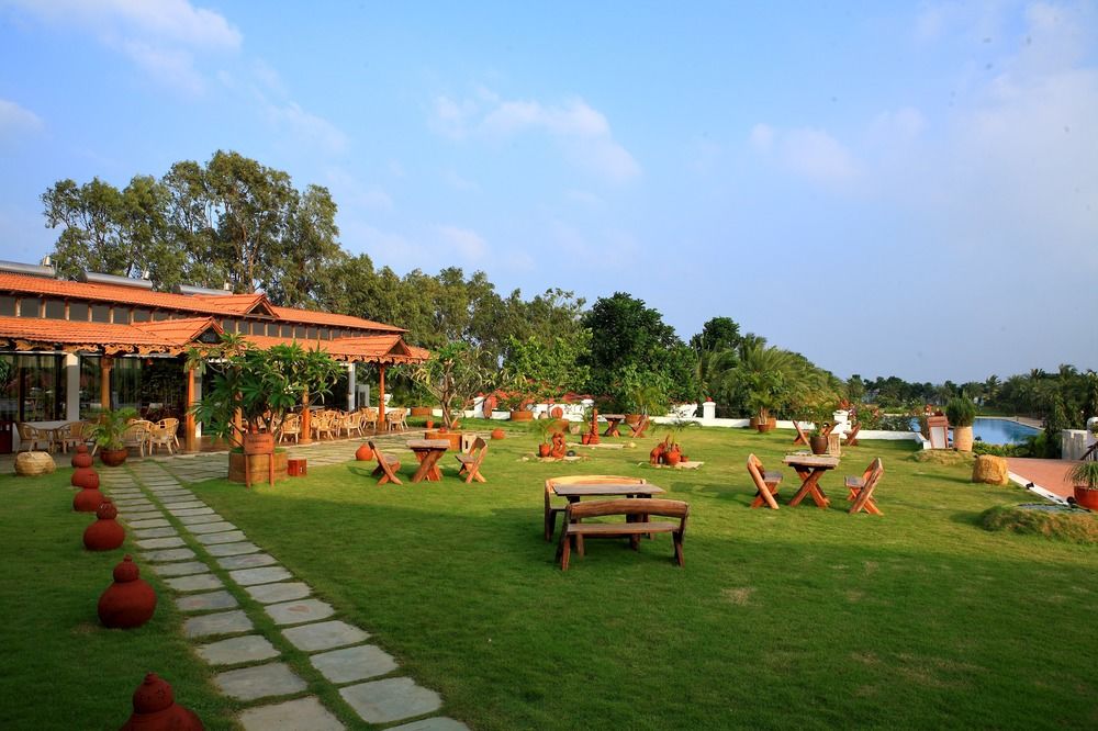 chariot beach resort