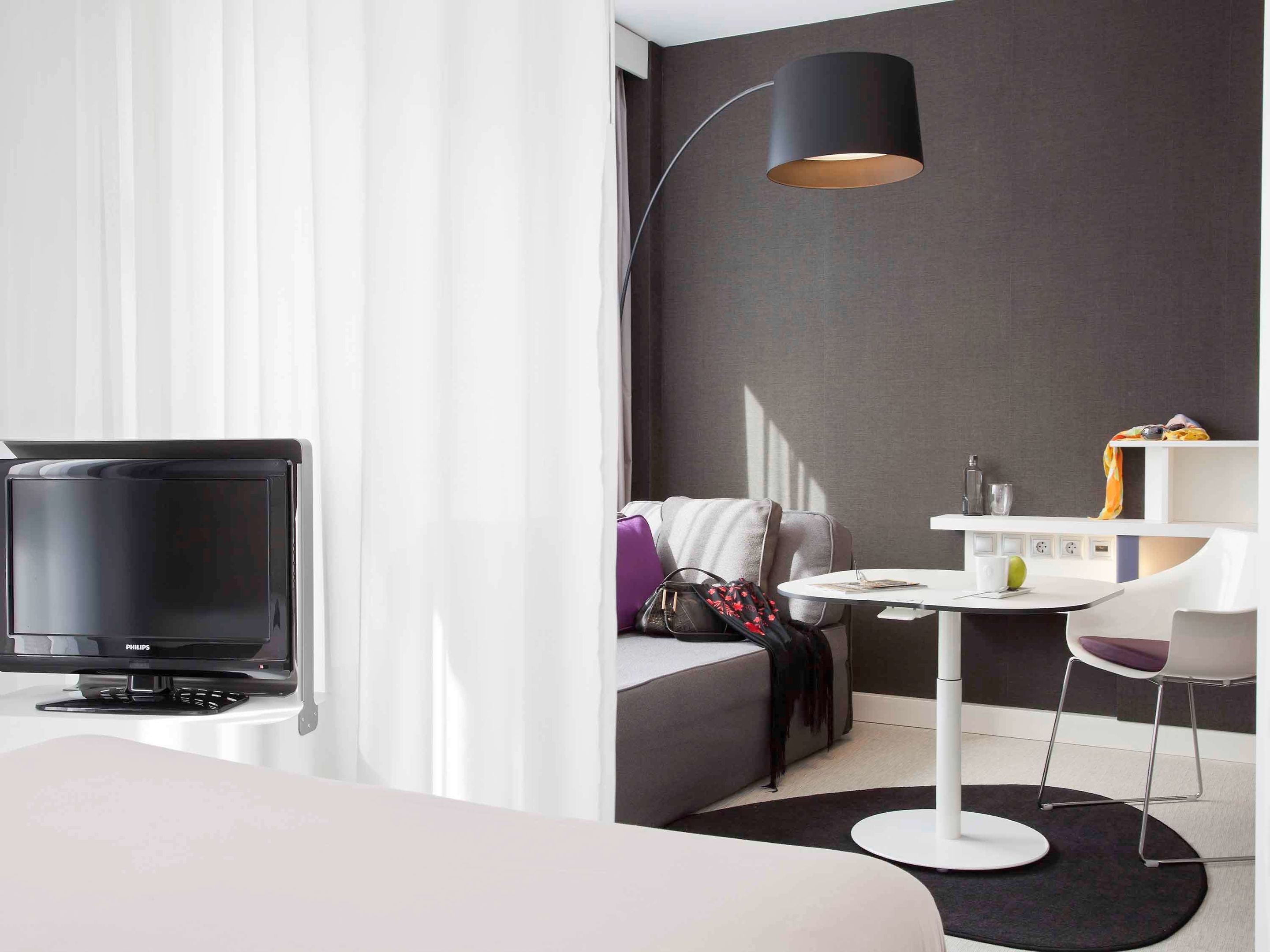 novotel suites malaga centro