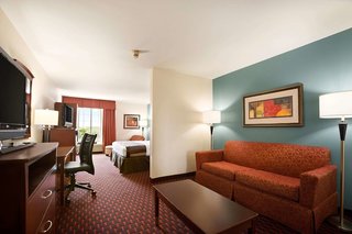 Wingate By Wyndham San Marcos,New Braunfels>>Hays,3 star