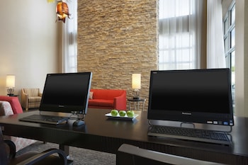 holiday inn express miami airport blue lagoon area by ihg