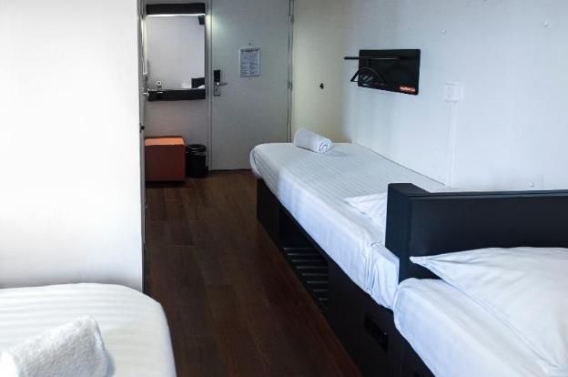 easyhotel amsterdam city centre south