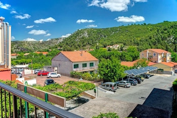 hotel skradinski buk