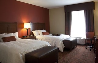 Hampton Inn Burlington,Lake Geneva>>Burlington,3 star
