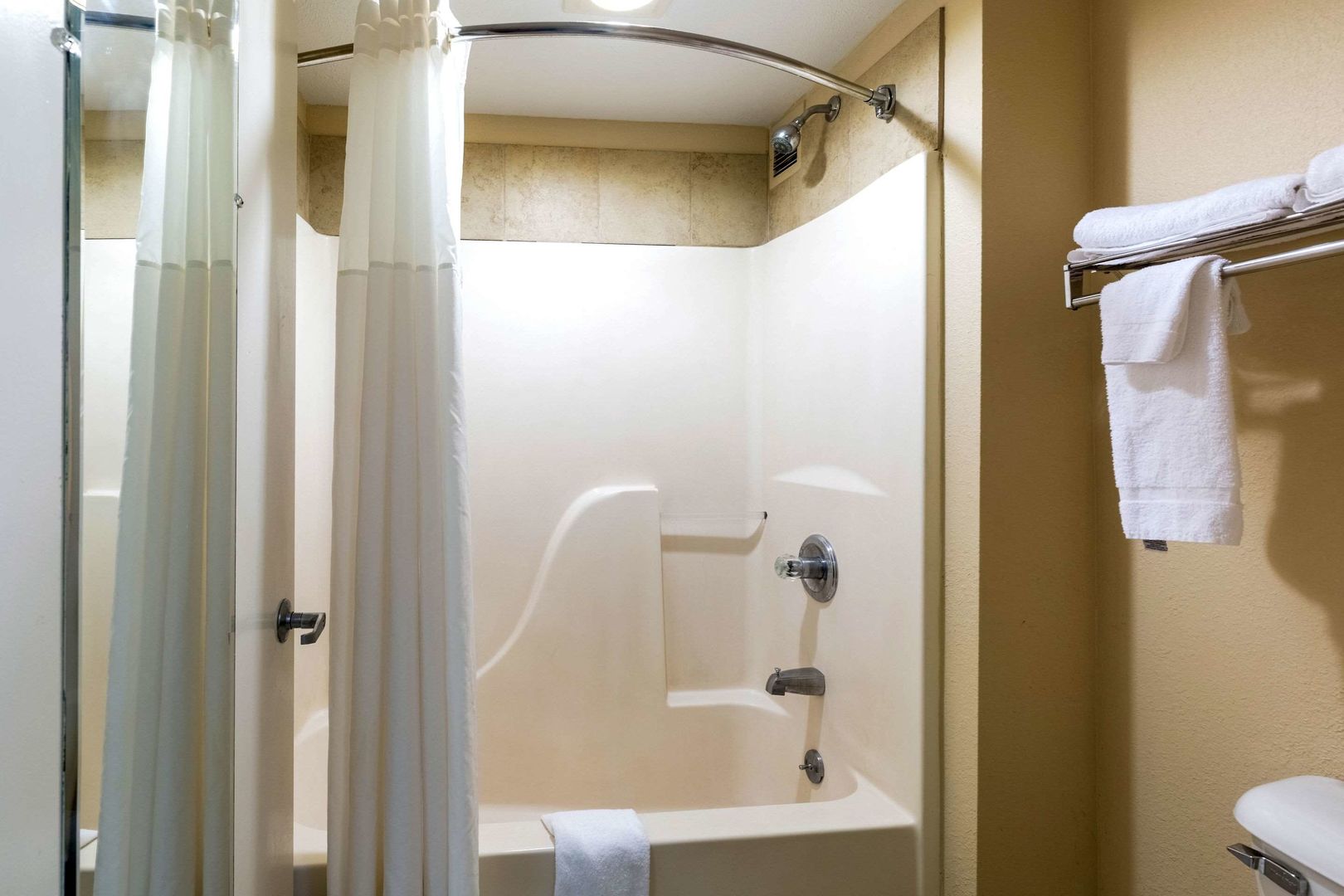 quality inn alexandria