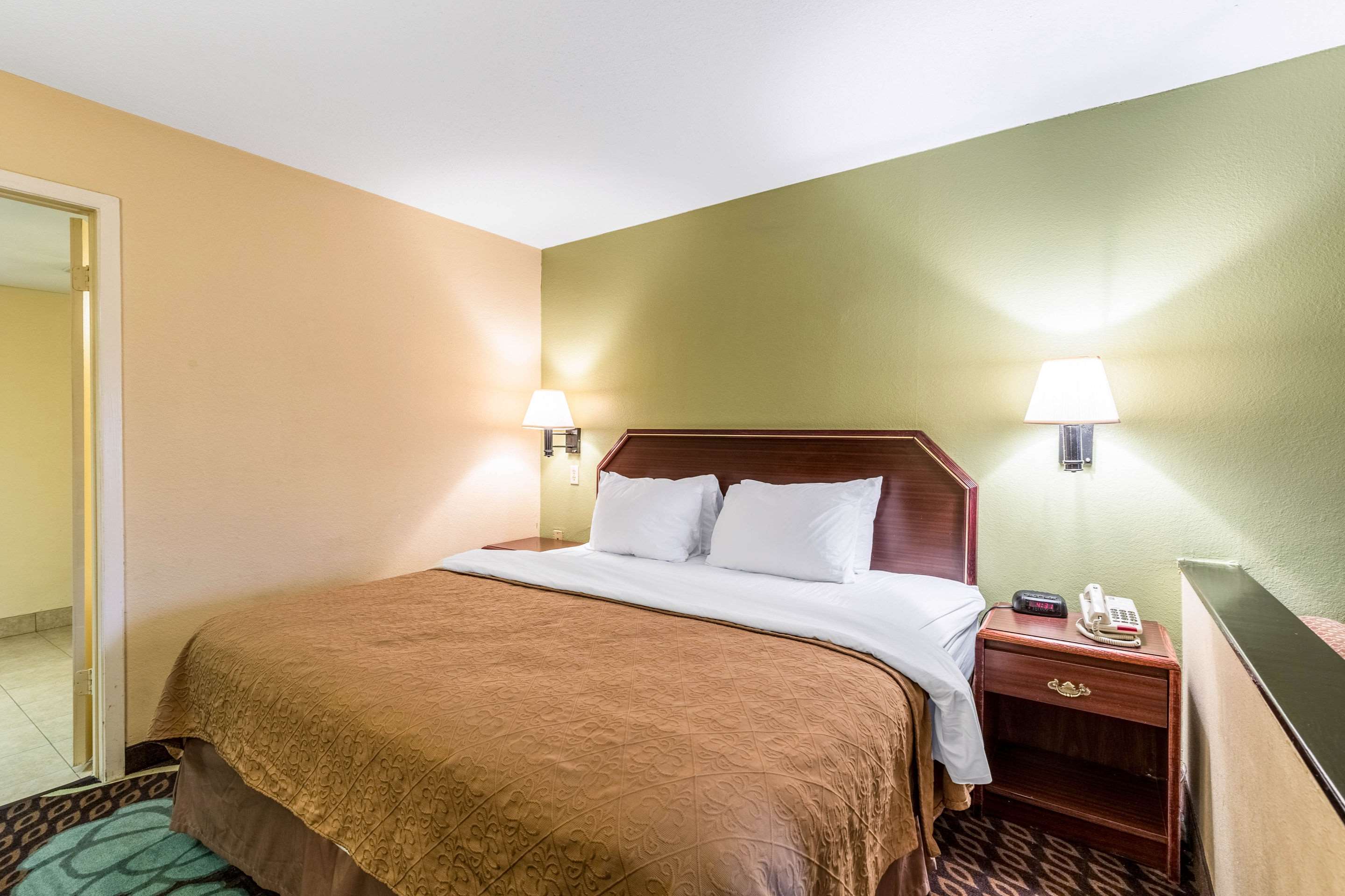 quality inn alexandria