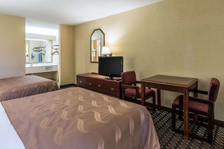 quality inn alexandria