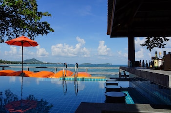 Bhundhari Chaweng Beach Resort Koh Samui,Near Phetch Buncha Thai Boxing Stadium,3 star