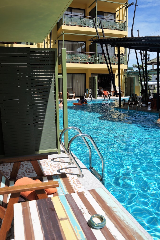 bhundhari chaweng beach resort koh samui