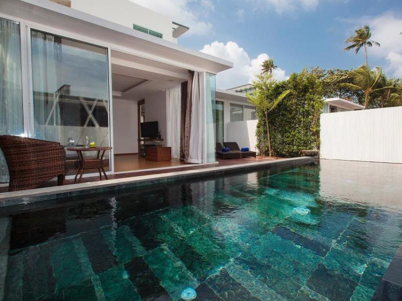 kc beach club and pool villas