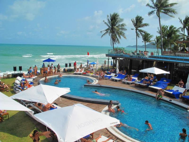 kc beach club and pool villas