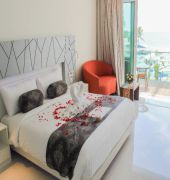 kc beach club and pool villas