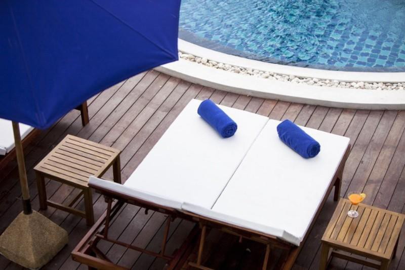 kc beach club and pool villas