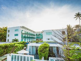 kc beach club and pool villas