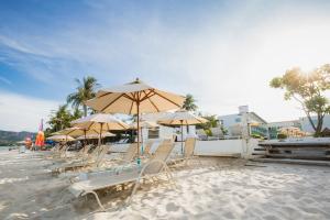 kc beach club and pool villas