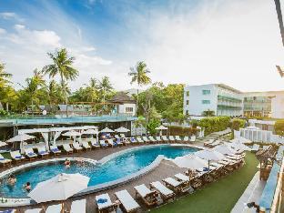 kc beach club and pool villas