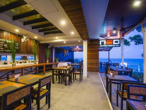 kc beach club and pool villas