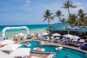 kc beach club and pool villas